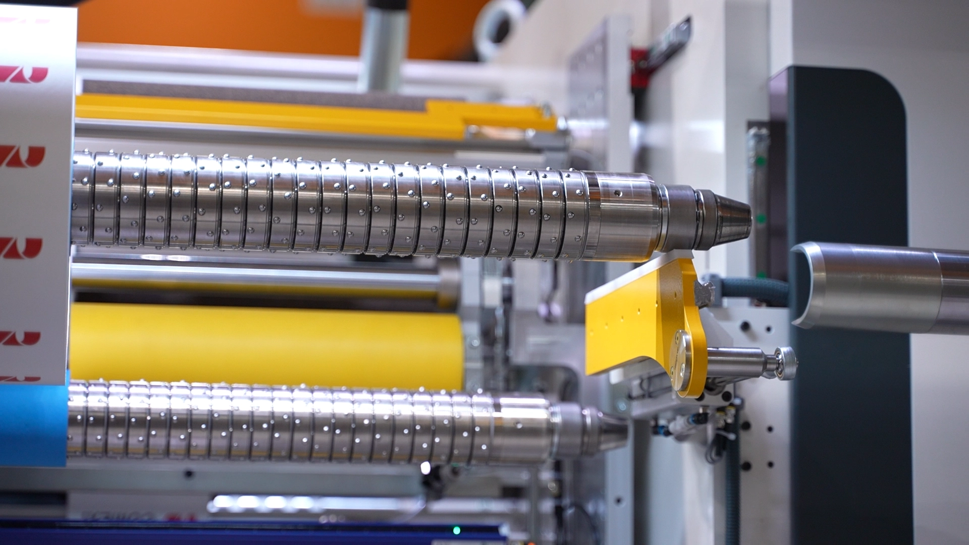 Turret winding assembly